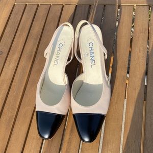 Iconic Authentic Chanel Slingbacks 🖤